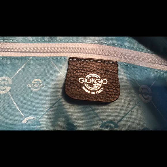 Authentic Giorgio G(ucci) Leather Shoulder Bag - Picture 8 of 8